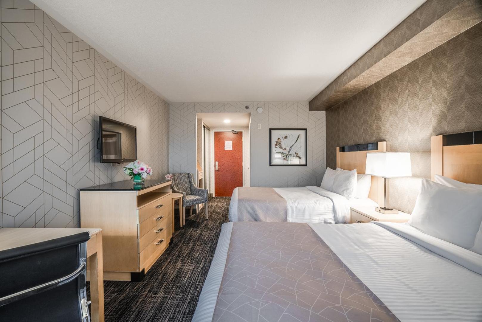 Monte Carlo Inn Barrie - Newly Renovated Eksteriør bilde