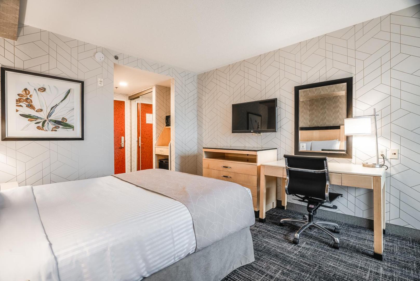 Monte Carlo Inn Barrie - Newly Renovated Eksteriør bilde
